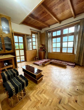 Phoenix Home Manali in the Heart of Old Manali
